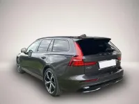 Gebraucht Volvo V60 Plus 455 PS (334 kW) 2023 Manufacturer Kombi