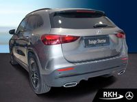 Gebraucht Mercedes GLA200 Night 163 PS (119 kW) 2025 Grau SUV