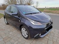 Gebraucht Toyota Aygo 79 PS (58 kW) 2015 Blau Kleinwagen