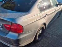 Gebraucht BMW 320 170 PS (125 kW) 2010 Grau Limousine