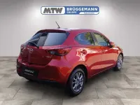 Używany Mazda 3 75 KM (55 kW) 2023 Czerwony Hatchback
