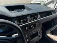 Gebraucht VW Caddy 102 PS (75 kW) 2019 Weiß Van / Kleinbus
