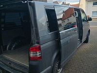 Gebraucht VW Transporter 140 PS (102 kW) 2015 Grau Van