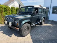 Gebraucht Land Rover Defender 113 PS (83 kW) 1998 Grün SUV