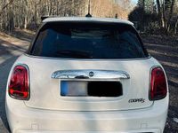 Używany Mini Cooper S Pepper 192 KM (141 kW) 2019 Biały Hatchback