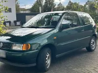 Gebraucht VW Polo 50 PS (36 kW) 1998 Grün Kleinwagen
