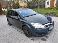 Gebraucht Opel Astra 115 PS (84 kW) 2009 Blau Kleinwagen