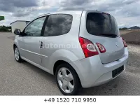 Gebraucht Renault Twingo Dynamique 75 PS (55 kW) 2013 Grau Kleinwagen
