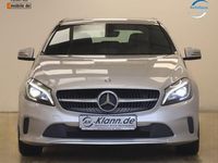 Gebraucht Mercedes A180 Style 122 PS (89 kW) 2016 Grau Limousine