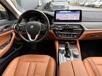 gebraucht BMW 530 d xDrive LUXURY PANO AHK Leder Keyless HuD Virtual