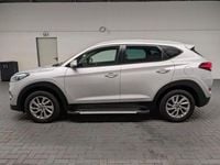 Gebraucht Hyundai Tucson Intro Edition 177 PS (130 kW) 2016 Platinumsilbermet. SUV