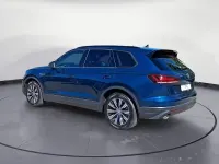 Gebraucht VW Touareg Basis 286 PS (210 kW) 2018 Blau SUV