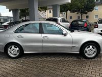 Gebraucht Mercedes E270 177 PS (130 kW) 2002 Silber Limousine