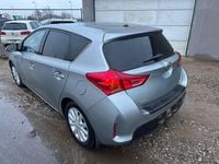 Gebraucht Toyota Auris 124 PS (91 kW) 2013 Silber Limousine