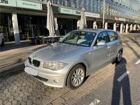 Gebraucht BMW 120 150 PS (110 kW) 2006 Grau Kleinwagen