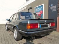 gebraucht BMW 323 E30 i Garagenfahrzeug in gutem Zustand