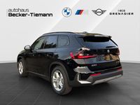 Neu BMW iX1 Exclusive 230 kW (313 PS) 2025 Schwarz SUV