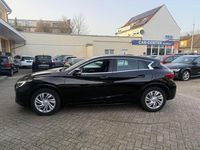 Gebraucht Infiniti Q30 109 PS (80 kW) 2017 Schwarz Limousine