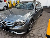 Gebraucht Mercedes E220 194 PS (142 kW) 2017 Grau Limousine