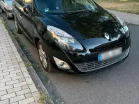 Gebraucht Renault Grand Scénic III Expression 131 PS (96 kW) 2011 Schwarz Van / Kleinbus