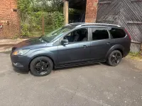 Gebraucht Ford Focus 125 PS (91 kW) 2009 Grau Kombi
