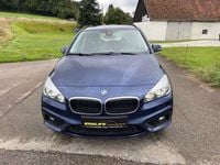 Gebraucht BMW 214 Active Tourer Basis 95 PS (69 kW) 2015 Blau Van / Kleinbus