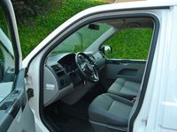 Gebraucht VW T5 102 PS (75 kW) 2011 Weiß Van