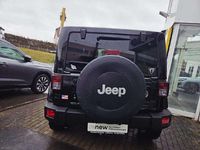 Gebraucht Jeep Wrangler Sahara 200 PS (147 kW) 2014 Black clear coat SUV