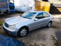 Gebraucht Mercedes C180 Classic 129 PS (94 kW) 2002 Silber Limousine