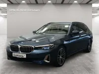 Gebraucht BMW 520 Sport Line 190 PS (139 kW) 2024 Blau Kombi