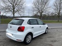 Gebraucht VW Polo 60 PS (44 kW) 2018 Weiß Kleinwagen