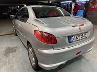 gebraucht Peugeot 206 CC 110