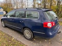 Gebraucht VW Passat Comfortline 150 PS (110 kW) 2009 Maritimblau Kombi