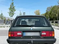 Gebraucht BMW 325 170 PS (125 kW) 1990 Grün Kombi