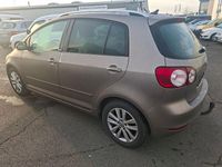 Gebraucht VW Golf VI Style 105 PS (77 kW) 2011 Braun Kleinwagen