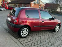 Brugt Renault Clio II 97 HK (71 kW) 2001 Andere farben Hatchback