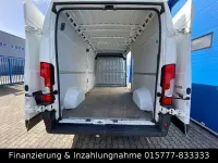 Gebraucht Peugeot Boxer 131 PS (96 kW) 2018 Weiß Van