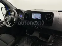 Używany Mercedes Sprinter 163 KM (119 kW) 2020 Niebieski Van