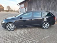 Gebraucht Skoda Octavia Ambition 150 PS (110 kW) 2018 Schwarz Kombi