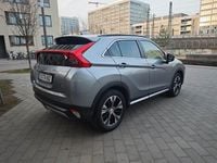 Gebraucht Mitsubishi Eclipse Cross Intense 163 PS (119 kW) 2019 Grau SUV