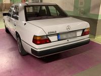 gebraucht Mercedes 200 124