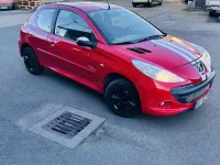 Gebraucht Peugeot 206 75 PS (55 kW) 2011 Limousine