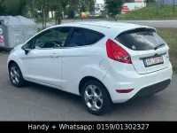 Gebraucht Ford Fiesta Titanium 82 PS (60 kW) 2009 Weiß Kleinwagen