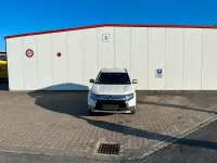 Gebraucht Mitsubishi Outlander 150 PS (110 kW) 2016 Weiß SUV