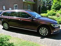 Gebraucht VW Passat Highline 150 PS (110 kW) 2016 Rot Kombi