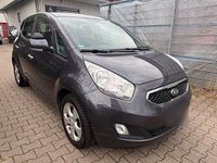 Gebraucht Kia Ceed 128 PS (94 kW) 2014 Grau Kleinwagen