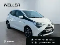Gebraucht Toyota Aygo X-play 72 PS (52 kW) 2020 Weiss Kleinwagen