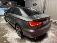 Gebraucht Audi A3 S-Line 125 PS (91 kW) 2015 Grau Limousine