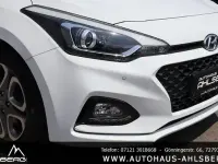 Gebraucht Hyundai i20 Style 101 PS (74 kW) 2020 Weiß Kleinwagen