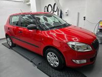 Gebraucht Skoda Fabia 70 PS (51 kW) 2014 Rot Limousine